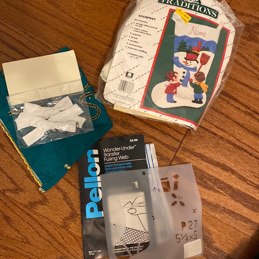 Lot of 4 Arts & Crafts “Stuff”